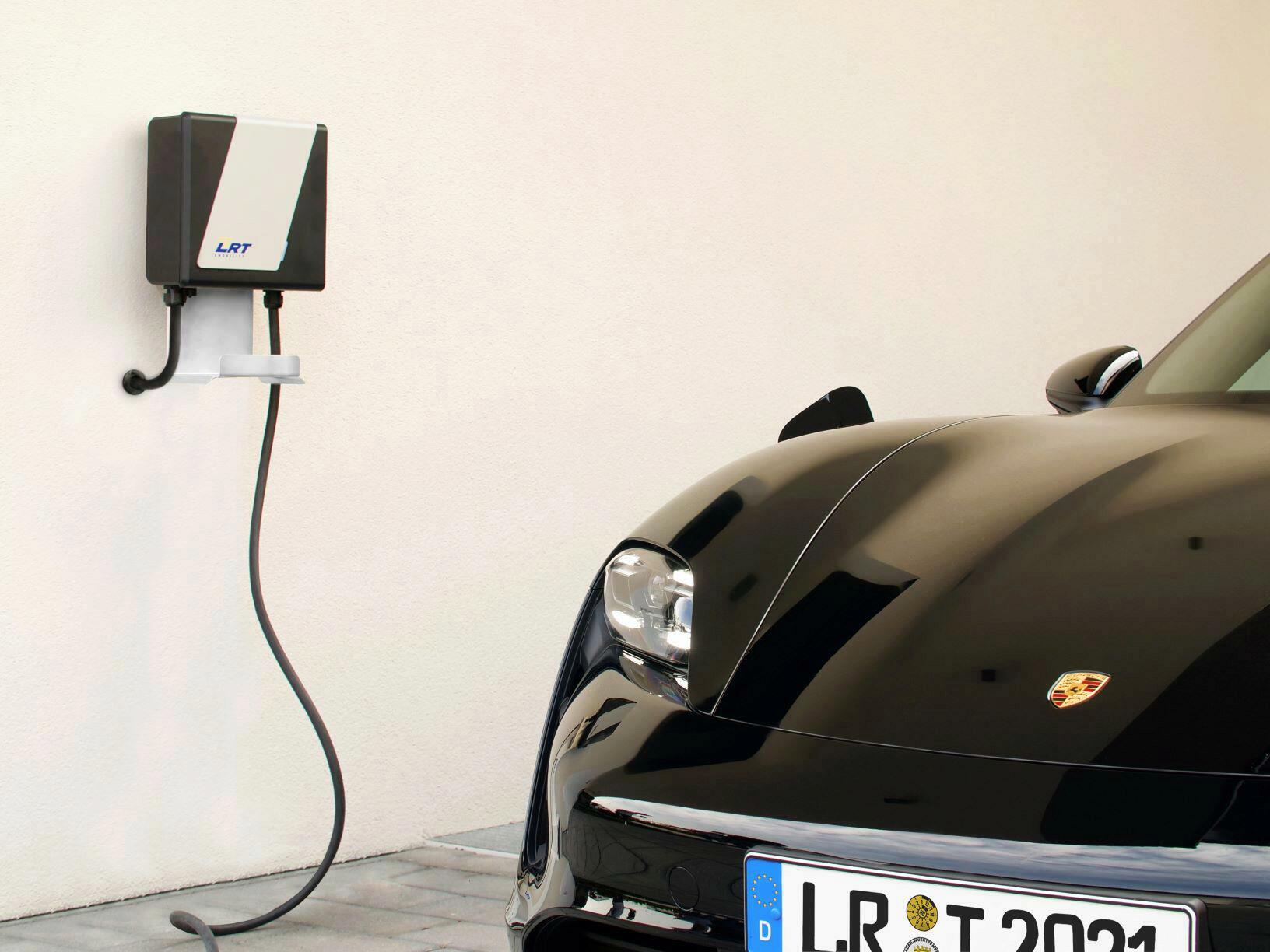 LRT Charging station, electric vehicle LRT Home Essential+ 11