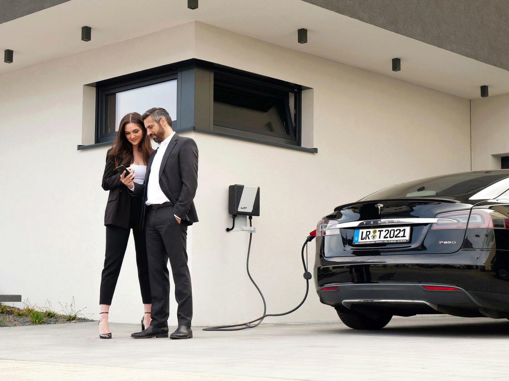 LRT Charging station, electric vehicle LRT Home Essential+ 11