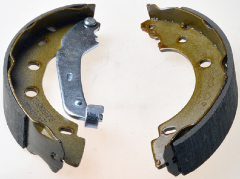 DENCKERMANN Brake Shoe Set