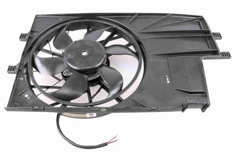 VEMO Fan, engine cooling Original VEMO Quality