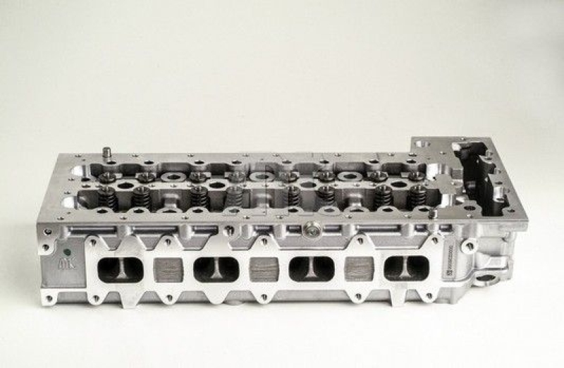 AMC Cylinder Head