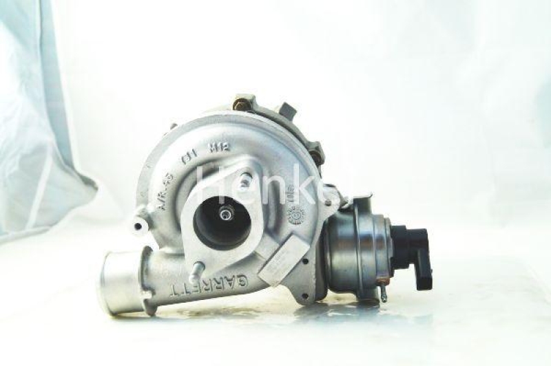Henkel Parts Lader, Aufladung