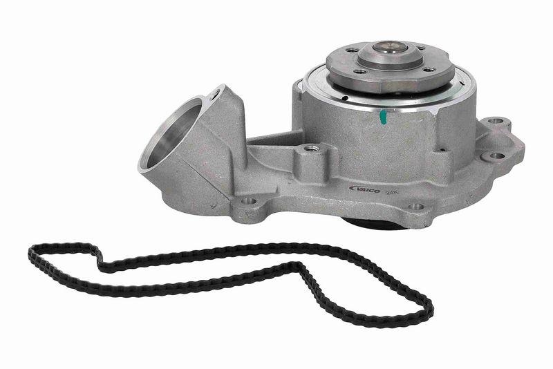 VAICO Wasserpumpe, Motork&uuml;hlung Green Mobility Parts