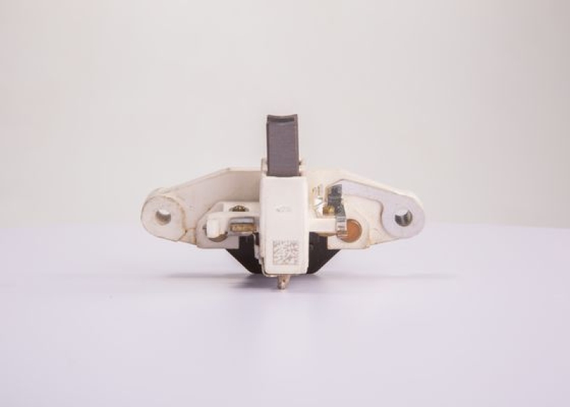 BOSCH Alternator Regulator