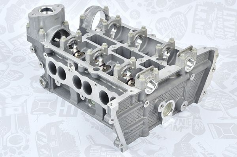 ET ENGINETEAM Cylinder Head
