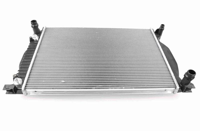 VEMO Radiator, engine cooling Original VEMO Quality