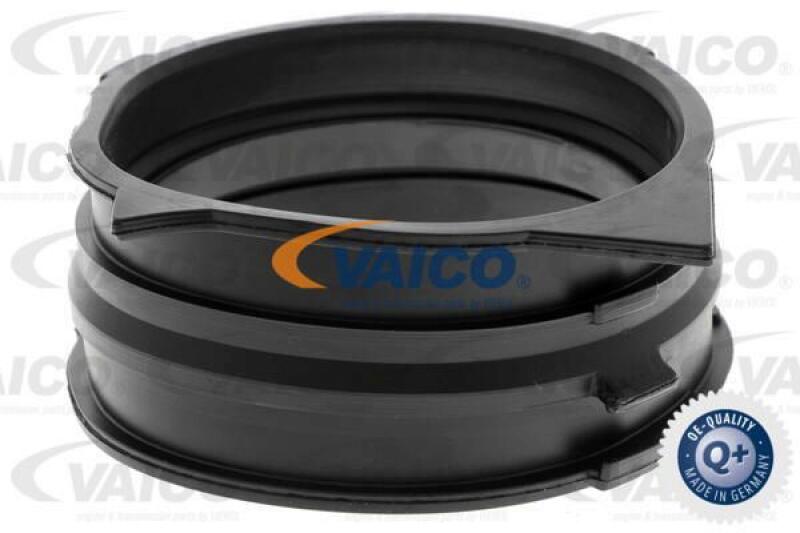 VAICO Intake Hose, air filter Q+, original equipment manufacturer quality MAD...