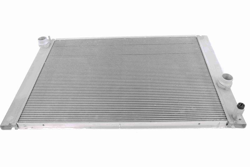 VEMO Radiator, engine cooling Original VEMO Quality
