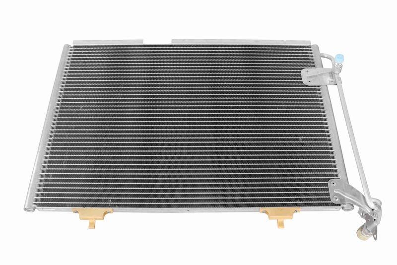 VEMO Condenser, air conditioning Original VEMO Quality