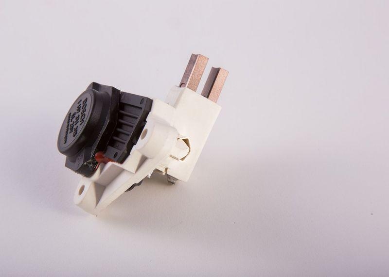 BOSCH Generatorregler 1 197 311 315