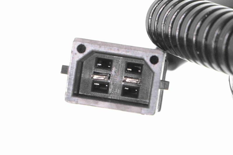 VEMO Sensor, wheel speed Original VEMO Quality