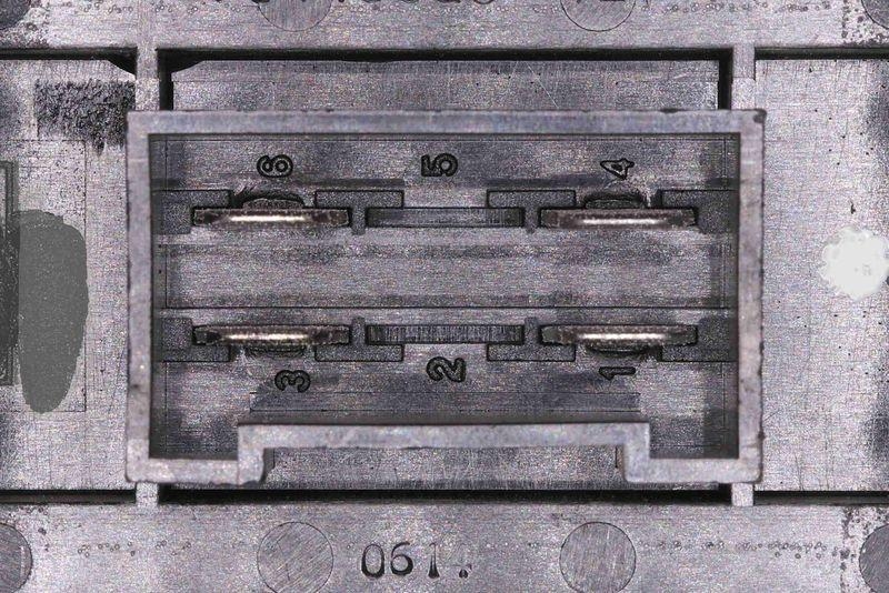 VEMO Regulator, interior blower Original VEMO Quality