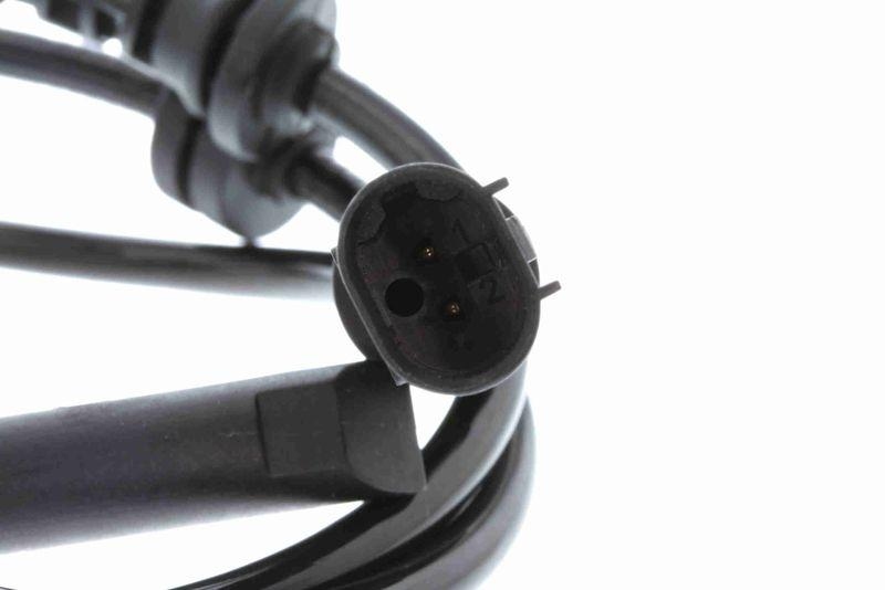 VEMO Sensor, wheel speed Green Mobility Parts