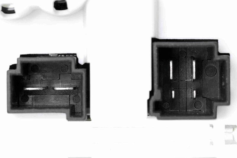 VEMO Regulator, interior blower Green Mobility Parts