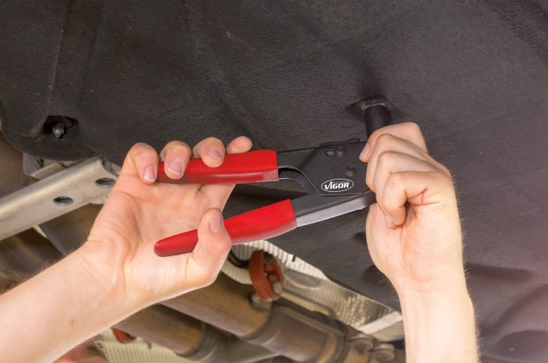 VIGOR Riveting Pliers