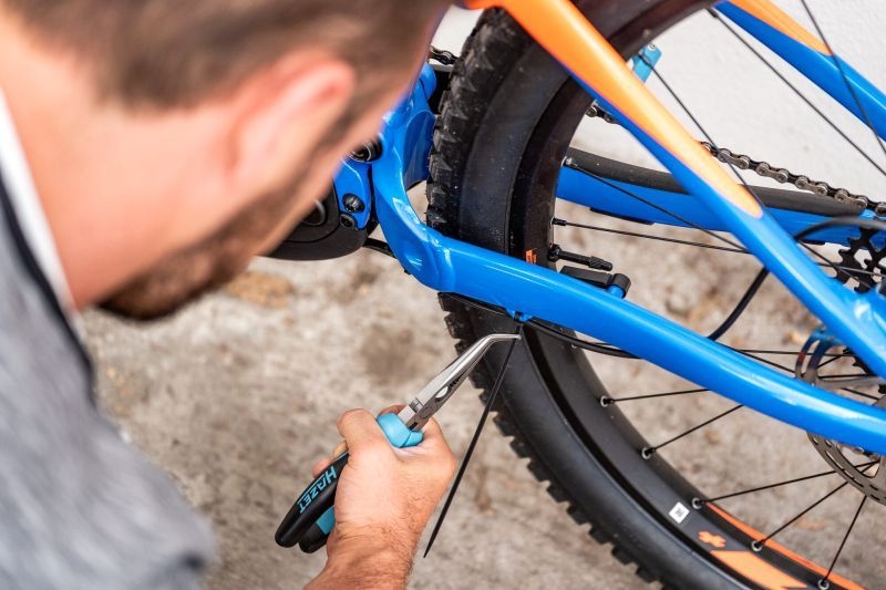 HAZET Round Nose Pliers