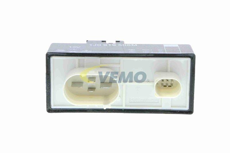 VEMO Relay, radiator fan castor Original VEMO Quality