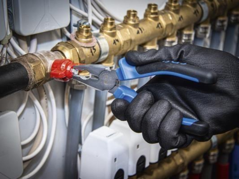 BGS Combination Pliers