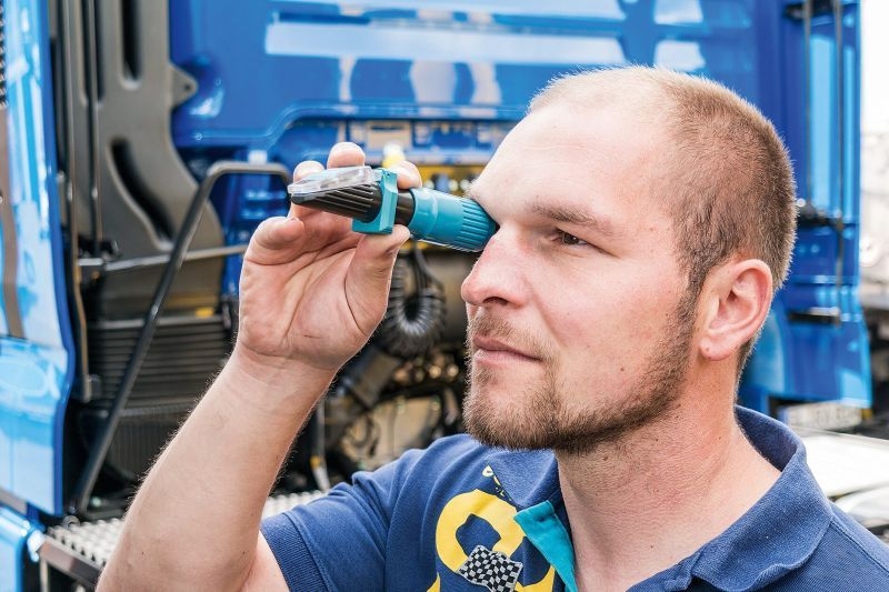 HAZET Frostschutz-/ Batteriesäureprüfgerät (Refraktometer)